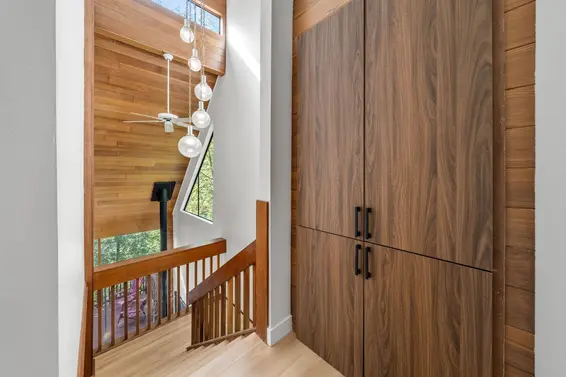 2103 Westview Drive, North Vancouver For Sale - image 15