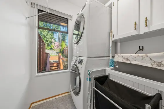 2103 Westview Drive, North Vancouver For Sale - image 35