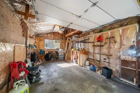 2103 Westview Drive, North Vancouver For Sale - image 39