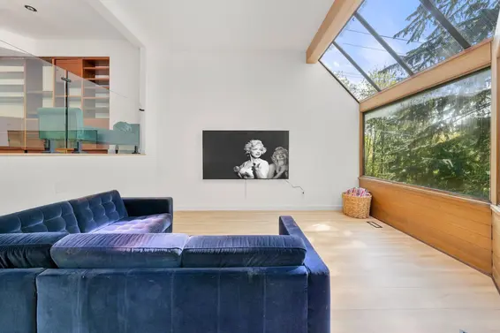 2103 Westview Drive, North Vancouver For Sale - image 5