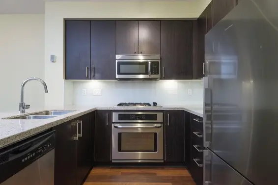 G07 119 West 22nd Street, North Vancouver For Sale - image 3