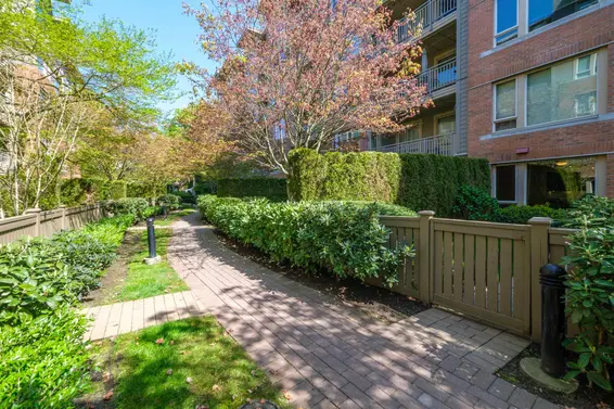 G07 119 West 22nd Street, North Vancouver For Sale - image 31