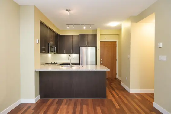 G07 119 West 22nd Street, North Vancouver For Sale - image 5