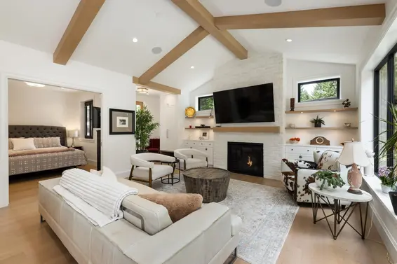 4597 Woodgreen Drive, West Vancouver For Sale - image 30