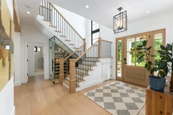 4597 Woodgreen Drive, West Vancouver For Sale - image 4