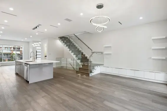 325 East 17th Street, North Vancouver For Sale - image 19