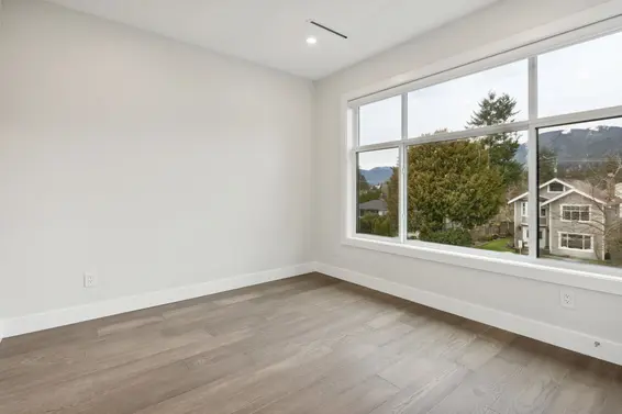 325 East 17th Street, North Vancouver For Sale - image 30