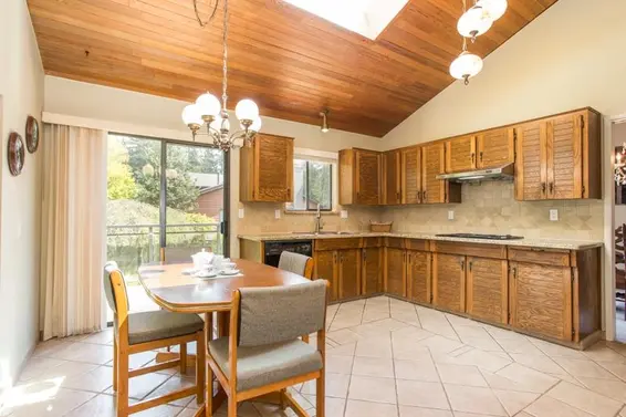 3664 Mcewen Avenue, North Vancouver For Sale - image 4