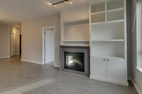 307 217 West 8th Street, North Vancouver For Sale - image 5