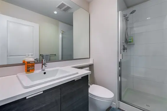 411 2665 Mountain Highway, North Vancouver For Sale - image 16