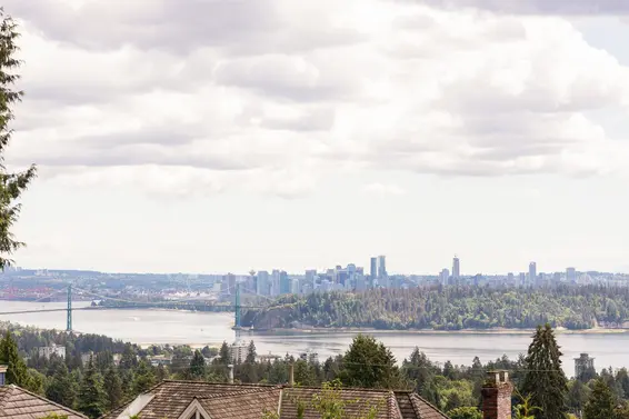 2190 Shafton Place, West Vancouver For Sale - image 10