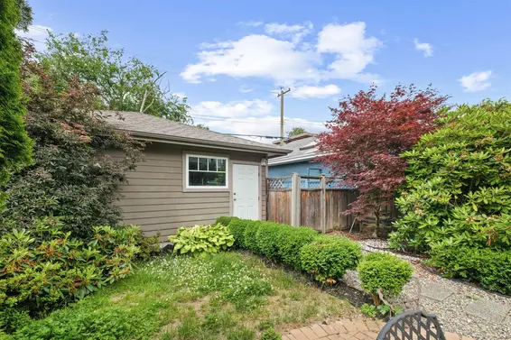 416 West Keith Road, North Vancouver For Sale - image 13