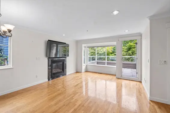 416 West Keith Road, North Vancouver For Sale - image 18