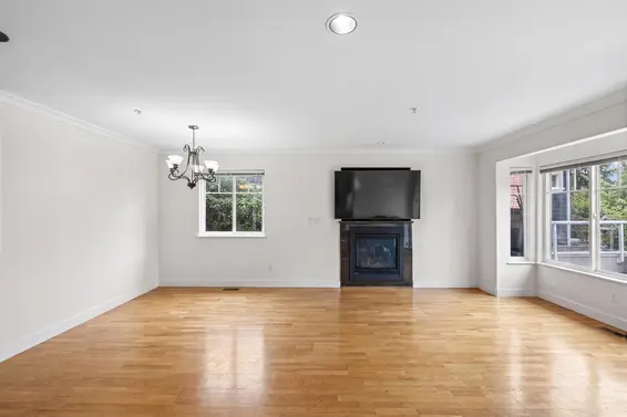 416 West Keith Road, North Vancouver For Sale - image 21
