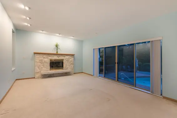 4779 Woodley Drive, West Vancouver For Sale - image 12