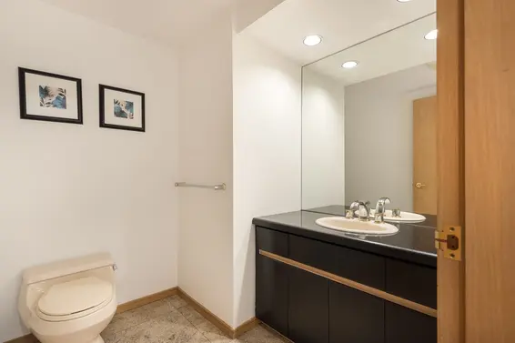 4779 Woodley Drive, West Vancouver For Sale - image 15