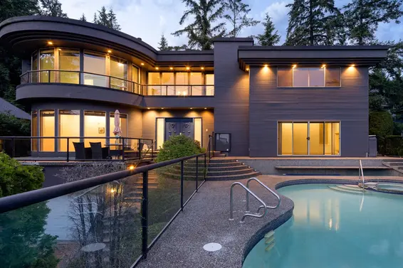 4779 Woodley Drive, West Vancouver For Sale - image 2