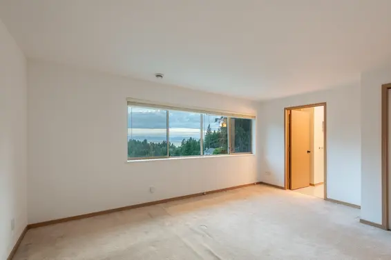 4779 Woodley Drive, West Vancouver For Sale - image 25