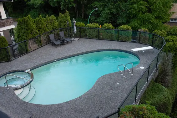 4779 Woodley Drive, West Vancouver For Sale - image 33