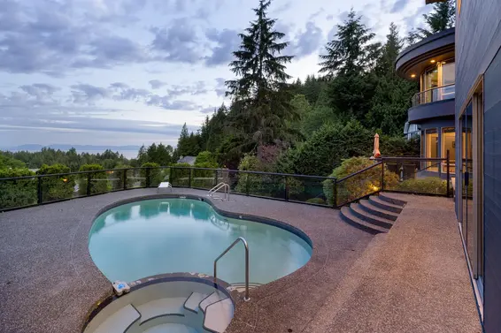 4779 Woodley Drive, West Vancouver For Sale - image 34