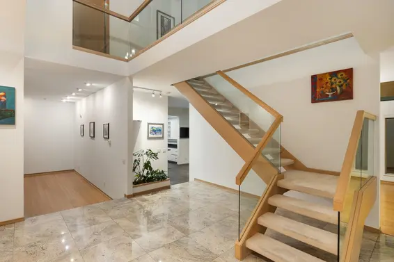 4779 Woodley Drive, West Vancouver For Sale - image 4