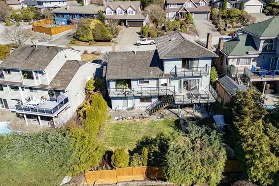 2035 Hill Drive, North Vancouver For Sale - image 28