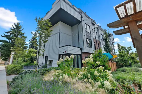 161 565 East 2nd Street, North Vancouver For Sale - image 24