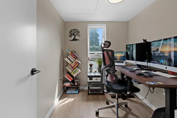 161 565 East 2nd Street, North Vancouver For Sale - image 34