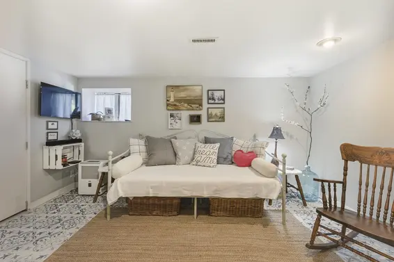 2029 Philip Avenue, North Vancouver For Sale - image 27