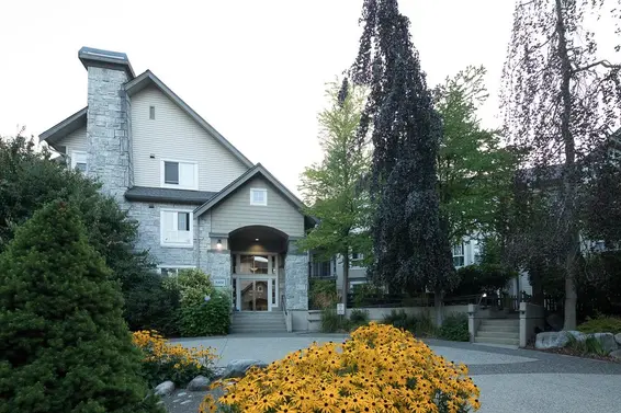263 1100 East 29th Street, North Vancouver