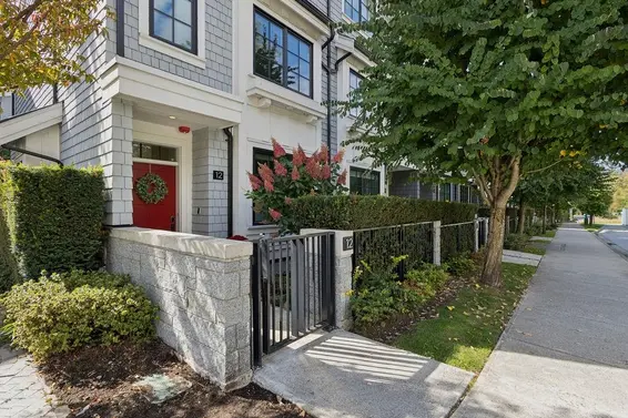 12 1133 Ridgewood Drive, North Vancouver For Sale - image 39