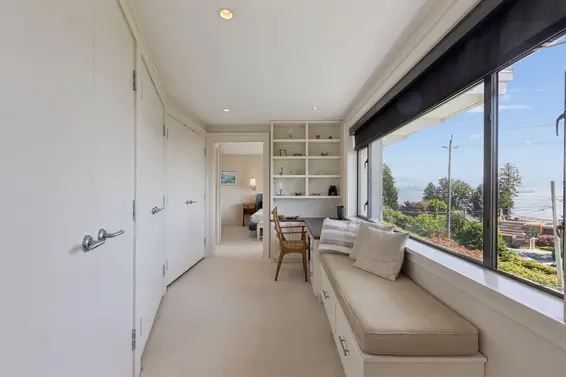 2621 Bellevue Avenue, West Vancouver For Sale - image 19