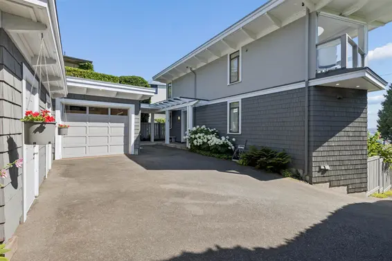 2621 Bellevue Avenue, West Vancouver For Sale - image 36
