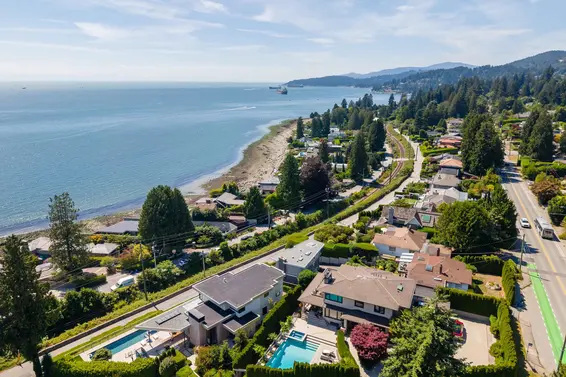 2621 Bellevue Avenue, West Vancouver For Sale - image 40