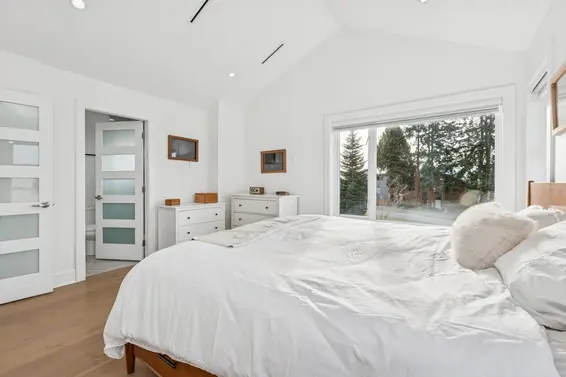 366 West Keith Road, North Vancouver For Sale - image 23