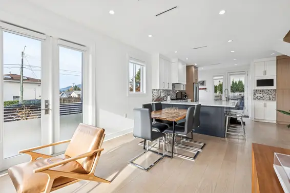 366 West Keith Road, North Vancouver For Sale - image 7