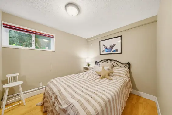 2848 Panorama Drive, North Vancouver For Sale - image 18