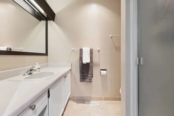 887 Frederick Road, North Vancouver For Sale - image 18