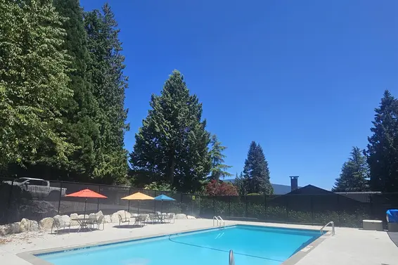 887 Frederick Road, North Vancouver For Sale - image 37