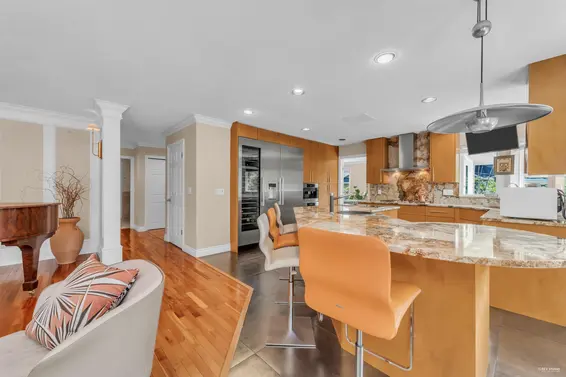 929 Melbourne Avenue, North Vancouver For Sale - image 10
