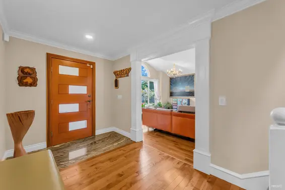 929 Melbourne Avenue, North Vancouver For Sale - image 16
