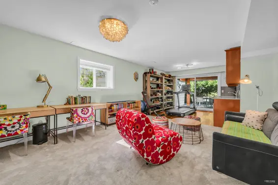 929 Melbourne Avenue, North Vancouver For Sale - image 28