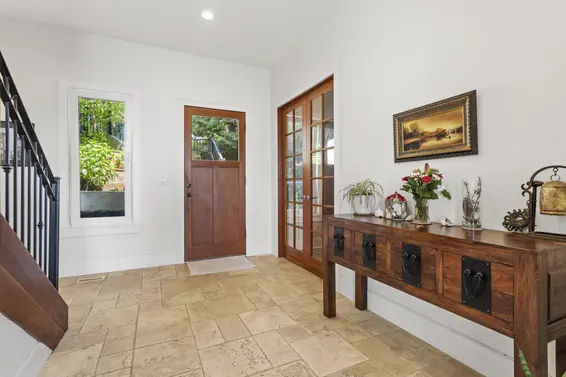 220 Panorama Road, Lions Bay For Sale - image 15