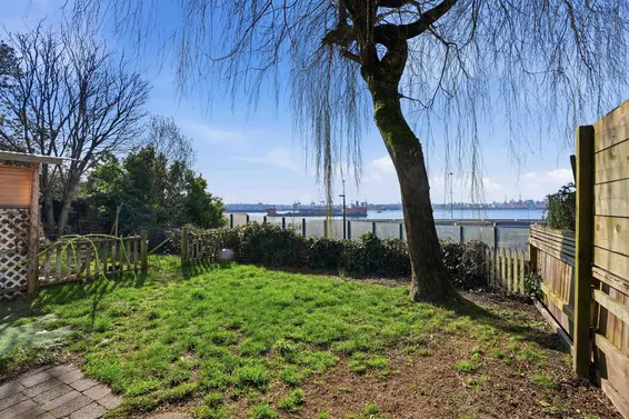 B 403 Alder Street, North Vancouver For Sale - image 3