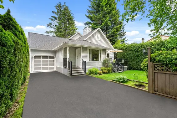 3866 Brockton Crescent, North Vancouver