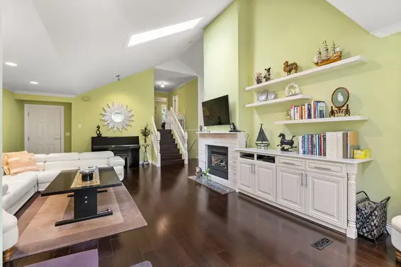 3866 Brockton Crescent, North Vancouver For Sale - image 21