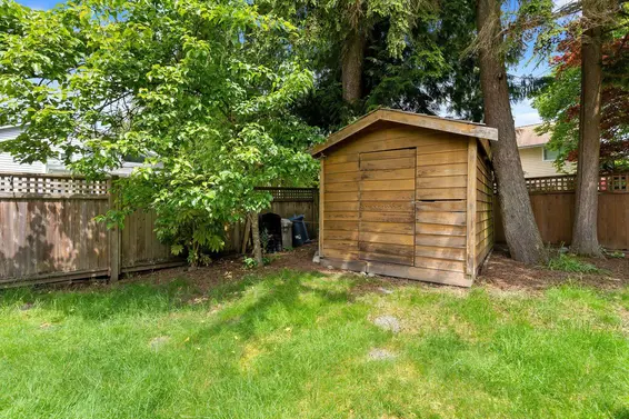 3866 Brockton Crescent, North Vancouver For Sale - image 36