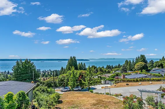 2030 Russet Way, West Vancouver For Sale - image 12
