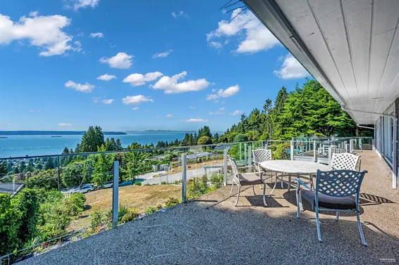 2030 Russet Way, West Vancouver For Sale - image 13
