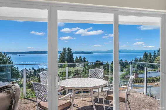 2030 Russet Way, West Vancouver For Sale - image 19